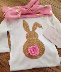 Easter bunny shirt  Baby girls easter outfit  Easter by BespokedCo Girls Easter Outfit, Baby First Easter, Easter Onesie, 1st Easter, Easter Outfit For Girls, Easter Bunny Shirts, Diy Bebe