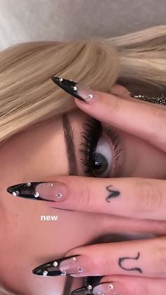 Pumpkin Nail Designs, Pumpkin Nails, Gray Nails, Loren Gray, Makati, Dope Nails