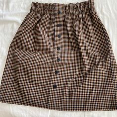 Checkered Skirt Perfect For Fall, Never Worn! Brown Cotton Skirt For Fall, Trendy Brown Mini Skirt, Brown Pencil Skirt With Pockets, Casual Brown Relaxed Skirt, Casual Brown Relaxed Fit Skirt, Brown Casual Midi Skirt, Casual Brown Maxi Skirt, Casual Brown Midi Skirt, Brown Cotton Mini Skirt For Fall