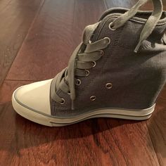 Mint Condition Guess Lace Up Ankle Sneaker, Color Is Near A Blue/ Grey Or Light Slate Color, In Denim Size 8. Beautiful And Cute Sneaker. Different Stylenever Worn Slate Color, Ankle Sneakers, Cute Sneakers, Guess Shoes, Shoes Women, Denim Women, Different Styles, Mint Condition, Blue Grey