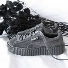 Never Worn/ Shoes Are In New Condition/ Original Box And Comes With Dust Bag!! These Have Been In My Closet Sitting Since I Bought Them 4 Years Ago!! I Don’t Want To Sell Because I Love Them But They Are Collecting Dust. Feel Free To Make Reasonable Offer!! Thanks Velvet Creepers, Suede Creepers, Sneaker Outfits, Sneakers Puma, Rihanna Fenty, Puma Sneakers, Puma X, Fenty Puma, Pumas Shoes