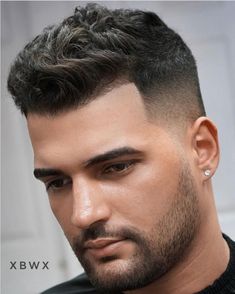 Square Shaped Face Hairstyles, Classic Mens Haircut, Gentleman Haircut, Beyonce Hair, Taper Fade Haircut, Cool Mens Haircuts