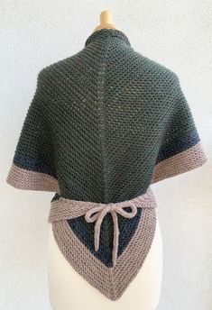 Green Hand Knitted Shawl For Winter, Outlander Shawl, History Bounding, Outlander Knitting, Outlander Gifts, The Outlander, Triangle Shawl, Knit Shawl, Triangle Shawls