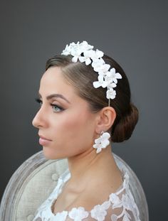 Floral Bridal Headband Tiara | EDEN LUXE Bridal Bohemian Veils, Floral Headband Wedding, Pearl Bridal Headpiece, Floral Veil, Tiara Headpieces, Pearl Bridal Headband, Romantic Aesthetic, Silver Head Piece, Silver Tiara