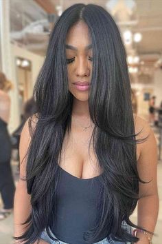 Vibrant V-Hues: Colorful V-Shaped Hairstyles to Brighten Your Look Haircuts Long Fine Hair, U Shaped Haircut Long, Long Layers V Cut, Long One Length Hair, Long Dark Hair With Layers, Haircuts For Long Fine Hair, V Haircut For Medium Hair, V Haircut For Long Hair, V Cut Hair With Layers Medium