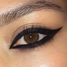 Sup Girl, Homemade Makeup, Alternative Makeup, Edgy Makeup, Makeup Eye Looks, Magnetic Lashes, Eye Makeup Art, Grunge Makeup, Makeup Eyeliner