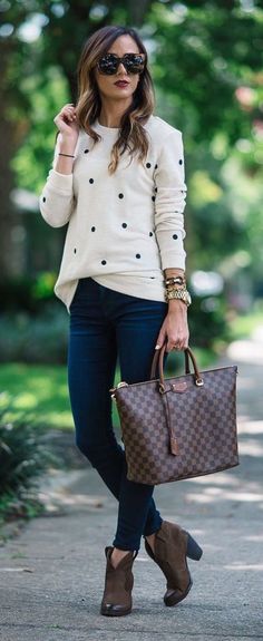 #fall #fashion / polka dot knit Stitch Fix Outfits, Office Outfit, Outfit Jeans, Mode Casual, Outfit Trends, Casual Office, Casual Work Outfits, Womens Fashion For Work, Casual Winter Outfits