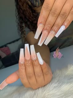 Unghie Sfumate, Long Acrylic Nail Designs, White Acrylic Nails, Exotic Nails, Unique Acrylic Nails, Bling Acrylic Nails, Summer Acrylic Nails, Coffin Nails Designs