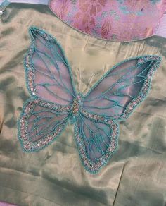 Hand Work Butterfly Design, Blouse Back Neck Aari Designs, Butterfly Back Neck Blouse Design, Net Blouse Aari Work, Butterfly Aari Work Designs, Net Hands Blouse Designs, Butterfly Blouse Designs, Net Aari Work Blouse, Modern Blouse