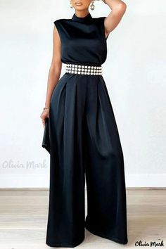 Olivia Mark - Elegante mono casual monocromático con diseño de patchwork atemporal y cuello alto (cinturón no incluido) High Neck Jumpsuit, Collar Jumpsuit, Mode Chanel, Sleeveless Turtleneck, High Neck Sleeveless, Elegante Casual, فستان سهرة, Jumpsuit Fashion, Sleeveless Jumpsuits