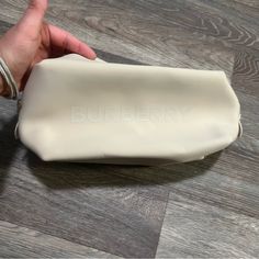 Burberry Logo Clutch Toiletry Bag Cosmetic Makeup Pouch Travel Case Beige New - Obo Authentic! Never Used. Gold Detailing! Really Nice Material And A Lot Larger Than Pictured. Can Fit A Good Bit Of Product In This Carry Bag. Perfect For Traveling Or Everyday Use Burberry Shoulder Bag, Burberry Logo, Canvas Crossbody Bag, Makeup Pouch, Pocket Bag, Cosmetic Pouch, Travel Pouch, Carry Bag, Cream And Gold