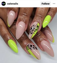 Nails Skin Tone, Freestyle Nail Art, Pretty Girl Nails, Drippy Nails, Fly Nails, Nails Shapes, Nail Artwork, Abstract Nails, Secret Nails