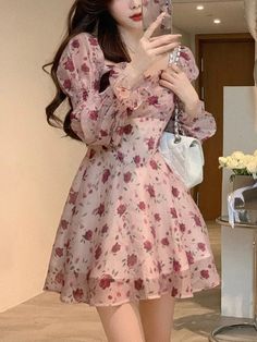 42237427744977|42237427777745|42237427810513|42237427843281 Casual Chiffon Dress, Y2k Mini Dress, Elegant Floral Dress, Black Sleeveless Midi Dress, Vintage Dress Shop, Clothing Y2k, Kawaii Clothing, Clothing Female, Dress Korean