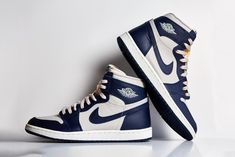 Air Jordan High, Nike Air Flight, High Heel Sneakers, Sneaker Art, Air Jordan 1 High, Jordan 1 High, Dior Shoes, Girls Sneakers