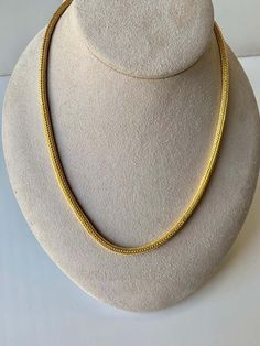 For Sale on 1stDibs - This Classical Etruscan and or Roman style, is woven chain in 22 karat gold with finials ornemented with granulation and is truly timeless. It can be worn Elegant 22k Gold Jewelry With Box Chain, Elegant 22k Gold Chain Jewelry, Gold-plated Jewelry With Wheat Chain, Formal Gold Chain Necklace With Intricate Design, Gold Chain Necklace With Intricate Design For Formal Occasions, 22k Gold Necklace With Box Chain, 22k Gold Box Chain Necklace, Luxury Gold Jewelry With Wheat Chain, Gold 22k Box Chain Necklace