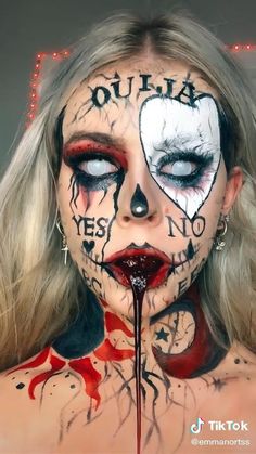 Scary Costume Ideas Women, Scary Costume Ideas, Scarecrow Halloween Makeup, Gore Makeup, Creepy Makeup, Extreme Makeup, Costume Ideas Women, Horror Make-up