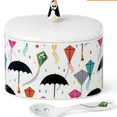 Package Dimensions: 8.2 L X 4.9 H X 7.5 W (Inches) Package Weight : 1 Pounds Country Of Origin : China Product Type: Dishware Bowl - Porcelain Brand New - Collectors Item Mary Poppins Returns, Sugar Spoon, Easter Shopping, Mary Poppins, Porcelain Bowl, Tree Gift, Coffee And Tea Accessories, Spoon Set, Dinnerware Sets