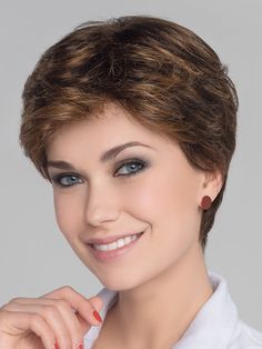 Sandy Blonde, Monofilament Wigs, Penteado Cabelo Curto, Natural Hair Growth, Hair Fibers, Pixie Haircut, Synthetic Wigs, Synthetic Hair, Hair Looks