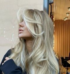 Blonde Haircut With Layers, Hollywood Blonde, Volume Haircut, Vanilla Blonde, Blonde Aesthetic, Summer Blonde Hair, Blonde Layers, Perfect Blonde, Blonde Haircuts