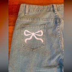 Love These Jeans!!! I Bought Them On Etsy And Have Never Worn Them! I Bought A Size Large And They Fit Like A Medium, That Is The Only Reason I’m Selling Them. Spirt Week Pants, Hoco Shorts Painted, Spirit Jeans Ideas Homecoming, Freshman Pants Ideas, Pep Rally Jeans, Senior Pants Ideas Pink, Cute Senior Overalls, Pink And White Senior Jeans, Paint Ideas On Jeans