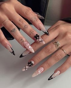 Dark Balletcore, Aesthetic Press On Nails, Coquette Nail, Hello Nails, Dark Coquette, Classy Acrylic Nails, Pretty Gel Nails, Really Cute Nails, Soft Nails