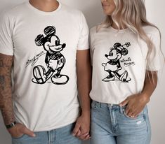 Mickey Sketch Shirt Minnie Sketch Tee Vintage Mickey Minnie - Etsy Mickey Shirts For Family, Mickey And Minnie Shirts, Mk Outfits, Minnie Sketch, Family Disney Outfits, Universal Outfits, Mickey Sketch, Mike Mouse, Disney Internship