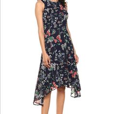 Tommy Hilfiger Botanical Garden Chiffon High Low Dress About This Item Beautiful Print Perfect For Spring 100% Polyester Dry Clean Only Fastening: Zipper Chiffon High Low Dress Sleeveless Size: 02 New With Tags Tommy Hilfiger Summer Beach Dress, Fitted Chiffon Dress For Spring Garden Party, Spring Chiffon Dress With Floral Print, Spring A-line Chiffon Dress, Beach-style A-line Chiffon Dress With Floral Print, Floral Print A-line Chiffon Dress For Garden Party, Fitted A-line Floral Chiffon Dress, Spring Sleeveless Chiffon Dress For Garden Party, Summer A-line Tommy Hilfiger Dress