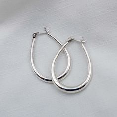 Real 925 Sterling Silver Thick Chunky Hoop Earrings These lovely hoop earrings can be used in Earlobes and second ear holes. INSIDE Full Length from Ear Wire Measures 45mm OUTSIDE Full Length from Ear Wire Measures 38mm THICKEST Part Measures 3mm Sold by Pair Jewelry will come in a gift box * Please read shop policy before placing an order * *JEWELRY CARE* Sterling Silver will tarnish over time, but to help keep your jewelry looking beautiful - Clean with a soft dry cloth after wear and store in Silver Hoop Earring, Paired Jewelry, Creole Earrings, Chunky Hoop Earrings, Sterling Silver Hoop Earrings, Sterling Silver Hoops, Silver Hoops, Silver Hoop Earrings, Ear Wire