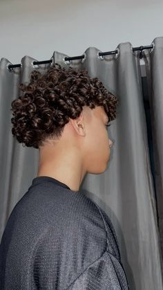 Haircut References, Boy Braids, Boy Braids Hairstyles, Curly Haircut, Mens Haircuts Short Hair, Braids For Boys, Curly Haircuts, Curl Pattern, Corte De Cabelo Masculino