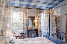 Beautiful Blue And White Toile Bedroom Makeover | Bedroom Decor Ideas Blue Toile Bedroom, Toile Bedroom, Painting The Ceiling, Iron Canopy Bed, Black Walls Bedroom, Blue And White Toile, Small Baby Room, Wrought Iron Beds