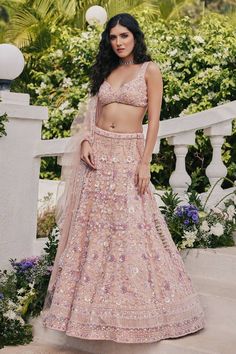 Trendy Summer Wedding Peach Net Embroidered Tulle Lehenga Set Outfits Tulle Lehenga, Indian Fits, Peach Lehenga, Gold Lehenga, Dusty Peach, Vacuum Storage, Net Lehenga, Embroidered Lehenga, Set Outfits