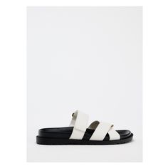 Flat sandals. Multiple front straps. Metallic details at straps. Rounded toe. Sole height: 0.4 inches (1 cm) Zara Sandals, Metal Detail, Beauty Sale, Flat Sandals, Women's Shoes Sandals, Bags Women, Metallica, Womens Sandals, Shoes Sandals