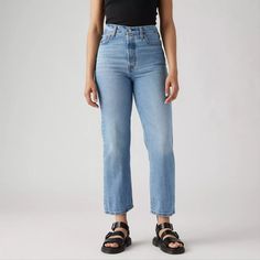 Ribcage Straight Ankle Women's Jeans - Light Wash | Levi's® US High Rise Mom Fit Cropped Jeans, Levi's High Rise Cropped Denim Jeans, Levi's High-rise Cropped Denim Jeans, Trendy Levi's High Rise Cropped Jeans, Trendy High Rise Cropped Jeans By Levi's, Levis Women, Denim Details, Rib Cage, Color Light