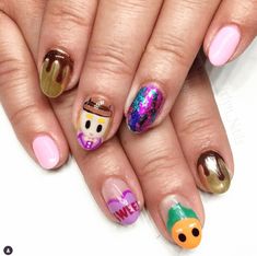 Step into a world of pure imagination with our Willy Wonka Nails art designs! Indulge your sweet tooth with our vibrant blue, purple and pink hues. Whether you prefer your nails short and simple or long and intricate, acrylic or gel our Willy Wonka-inspired designs will add a touch of whimsy to your look. Get ready to transport yourself to a candy wonderland with our deliciously fun nail art collection! Great Nails