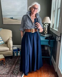 Women Over 60 Fashion Classy, Outfits For Women Over 60 Casual, Over 60 Fashion Classy, Fashion For Women Over 60 Outfits, Casual Chic Classy, Clothes For Women Over 60, A Line Skirt Outfits, Stylish Outfits For Women, 60 Outfits