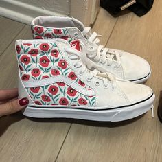 Women’s White High Top Vans With Poppy Flower Print, Women’s Size 9, Men’s Size 7.5 - Never Worn Vans Floral Print Sneakers For Summer, Vans Floral Print Summer Sneakers, Casual Vans Sneakers With Floral Print, Neon Vans, White High Top Vans, Vans Shoes Women, Checkered Shoes, Vans Checkerboard, Vans White