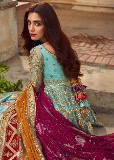 Mehndi Bridal Outfit, Beautiful Bridal Dresses, Outfit 2020, Turquoise Blue Color, Bridal Outfit, Pakistani Bridal Dresses, Pakistani Bridal Wear, Pakistani Dress Design