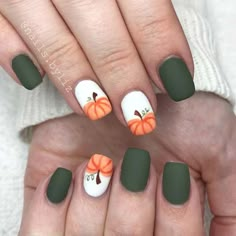 Easy Fall Nail Designs, Manicure Natural, Pumpkin Nail Designs, Stars Nails, Nail Art Halloween, Nails 2018, Fall Nail Art Designs, Pumpkin Nails, Fall Acrylic Nails