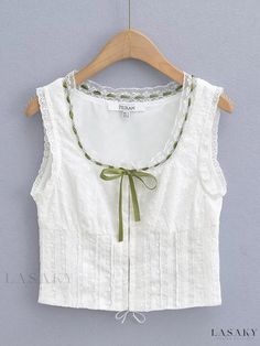 Lasaky - Feminine Fringed Blouse with Adjustable Waistband Cheap Feminine Tops For Layering, Fest Outfits, White Crop Top Tank, Lace Trim Blouse, Vest Crop Top, Moda Vintage, Street Outfit, Mode Inspo, 가을 패션