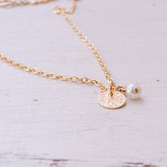 Gold Anklet,Pearl Anklet,Ankle bracelet,Foot Jewelry,Beach Anklet,Disc Anklet,Dainty Anklet,Gift for Her by Avnis on Etsy https://www.etsy.com/listing/400170513/gold-ankletpearl-ankletankle Gold Pearl Anklets As Gift, Gold Pearl Anklets For Gift, Gold Anklets With Pearl Charm For Gift, Gold Anklets With Pearl Charm As Gift, Pearl Ankle Bracelet, Anklets Diy, Girlfriend Necklace Gift, Anklets Jewelry, Dainty Anklet