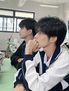 Chinese School Uniform, Tab Aesthetic, Sbh Picture Rpw, Chinese Student, Uniform Aesthetic, Chinese School, Korean Student, Photo Recreation, Boys Uniforms