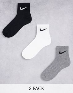 Socks multipack by Nike This item is excluded from promo Pack of three pairs Ribbed cuffs Nike logo details Ankle length Nike Ankle Socks, Sacs Tote Bags, Leopard Print Baby, Nike Socks, Festival Accessories, Nike Training, Skirt Co Ord, White Trainers, Curves Workout