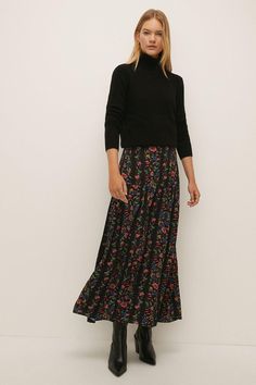 Stripe Floral Printed Midi Skirt Boho Skirt With Boots, Jumper And Long Skirt Outfit, How To Style A Midi Skirt, Midi Dress With Ankle Boots, Skirt And Ankle Boots Outfit, Chunky Ankle Boots Outfit, Midi Skirt With Boots, Winter Scotland, Midi A Line Skirt