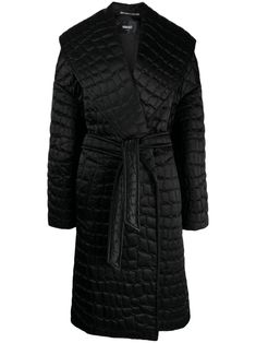 Versace crocodile-pattern Quilted Coat - Farfetch Trendy Business Casual Outfits For Women, Modest Stylish Outfits, Winter Clothes Women Casual, Versace Coat, Smart Casual Work Outfit Women, Long Quilted Coat, Dressy Hats, Smart Casual Work Outfit, Casual Work Outfits Women