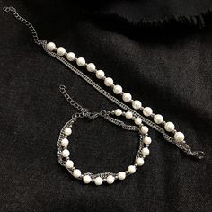 Type: AccessoriesMaterial: Titanium steel Pearl Bracelet Trendy White Alloy Bracelets, Trendy White Alloy Bracelet, White Metal Chain Bracelet, Trendy White Stainless Steel Bracelets, Chain Link Bracelet Silver, Streetwear Jewelry, Star Chain, Chain Choker Necklace, Layered Bracelets