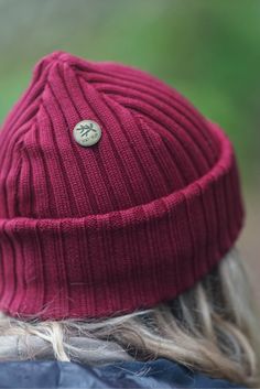 Red burgundy merino wool beanie by VAI-KO. Outdoor outfit, hipster hiking look. Metal button beanie. Photo and model @secretagentmike & @lindseynaglieri Red Burgundy, Outdoor Outfit, Burgundy Red