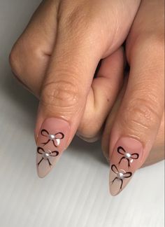 Ribbon Nails, Retro Nails, Nagel Tips, Almond Nails Designs, Cute Summer Nails, Sandy Liang