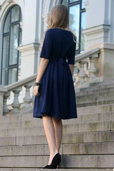 Navy dress with pleated skirts. Golden color detail in neckline. Dress with mid sleeves and zipper on the side, tying belt at the back. The material isvery comfortable for wearing them, slightly elastic and crease.When washing, the color remains the same brightness. ➤ Features > dress length: 105 cm / 41,3'' > mid sleeves > v neckline with detail > pleats at skirt part > tying waistband at the back ➤ Sizing My Size Guide in FAQ section below will help you define the perfect size m 1950's Dress, Cocktail Dress Wedding Guest, Midi Dress Blue, Midi Dress Formal, Blue Dress Women, Cocktail Dress Wedding, Circle Dress, Dress Pleated, Womens Cocktail Dresses