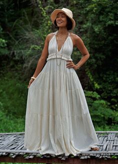 Casual Lace Wedding Dress, Boho Wedding Dress Bohemian, Dress Boho Wedding, Bridal Events, Dress Photoshoot, White Lace Wedding Dress, Backless Long Dress, Embroidered Lace Dress, Crochet Lace Dress