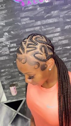 @__lokeyy on Instagram: "Freestyles be 🔥🔥 Trust me, it’s worth every penny💜 Click the link in bio to book🖥️📲 🟣 Text “CLASS” to register for my Master Stitch Braid course💰 🟣 Text “Squeeze in” for any After hour/Squeeze in appts! 🟣Books open on the 25th of the month⏰ #locompany #dmvstylist #dmvbraids #dmvhair #lemonadebraids #feedinbraids #feedins #dmvweaves #naturalhair #sleekponytail #braids #dmvwigs #dmvponytails #braidsreels #braidsstyles #naturalhairstyles #protectivestyles #blackhai Stitch Braid Into Ponytail, Stitch Braid Low Ponytail, Keys Braids, Ethiopian Hair, Stitch Braid, Book Text, Short Box Braids Hairstyles, Books Open, African American Braids